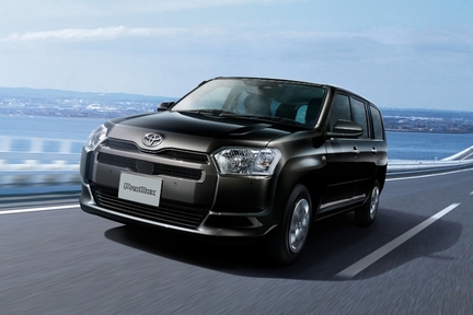 F（ハイブリッド車）