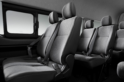 WAGON・2WD・2700ガソリン グランドキャビン